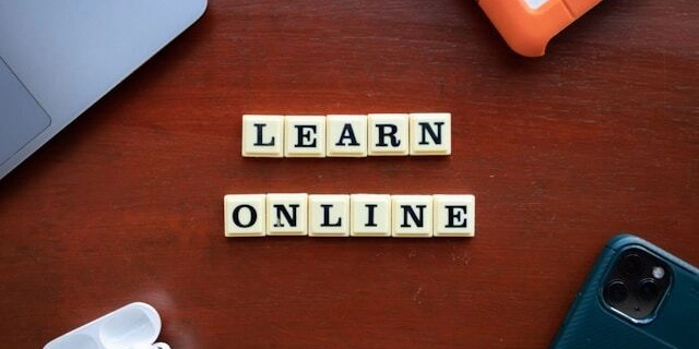 Learn from Global Dev Tutorials: Best AI Video Dubbing & Translation Tools (2025)