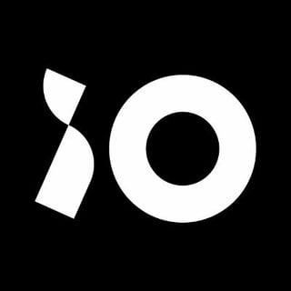 iO logo