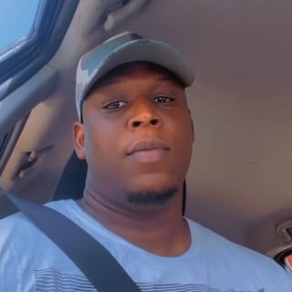 Makafui profile picture