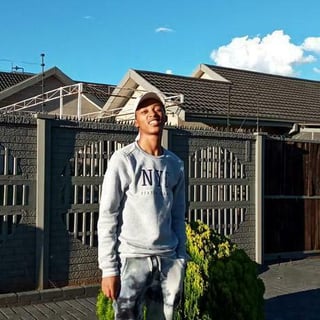 Mandlenkosi  profile picture