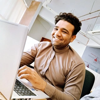 Ali Hussnain profile picture