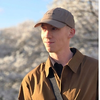 Alex profile picture