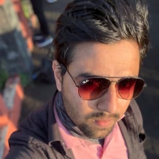 Vaibhav Gharge 👨🏻‍💻 profile picture