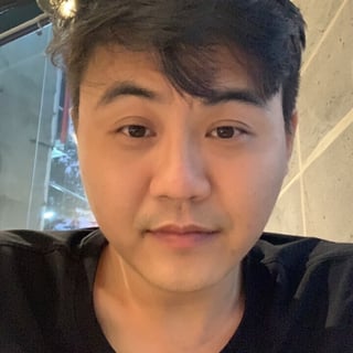 Nguyen Hoang profile picture