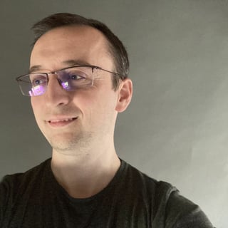 Radu Brehar👨‍💻 profile picture