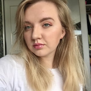 lucy h profile picture