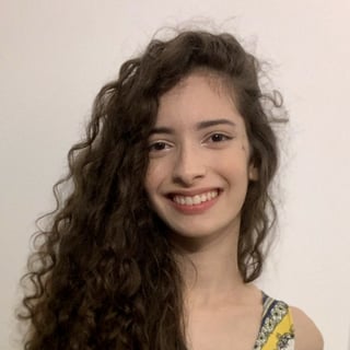 Íris Almeida profile picture