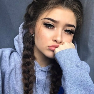 ariana cryst profile picture