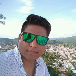 Julio César Lapaca Martínez profile picture