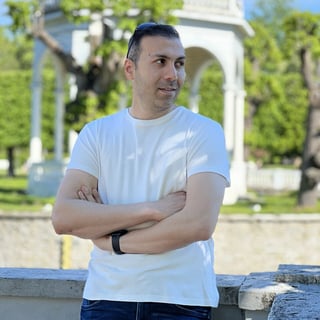 Vahid Afshari profile picture