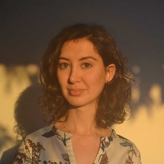 Lais M. Gaudêncio. profile picture