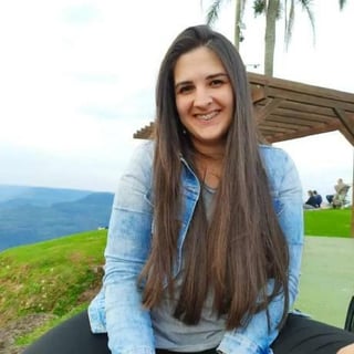 Aline Villanova profile picture