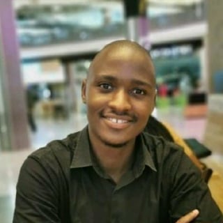 Vuyani Daweti🕳🤾‍♂️ profile picture