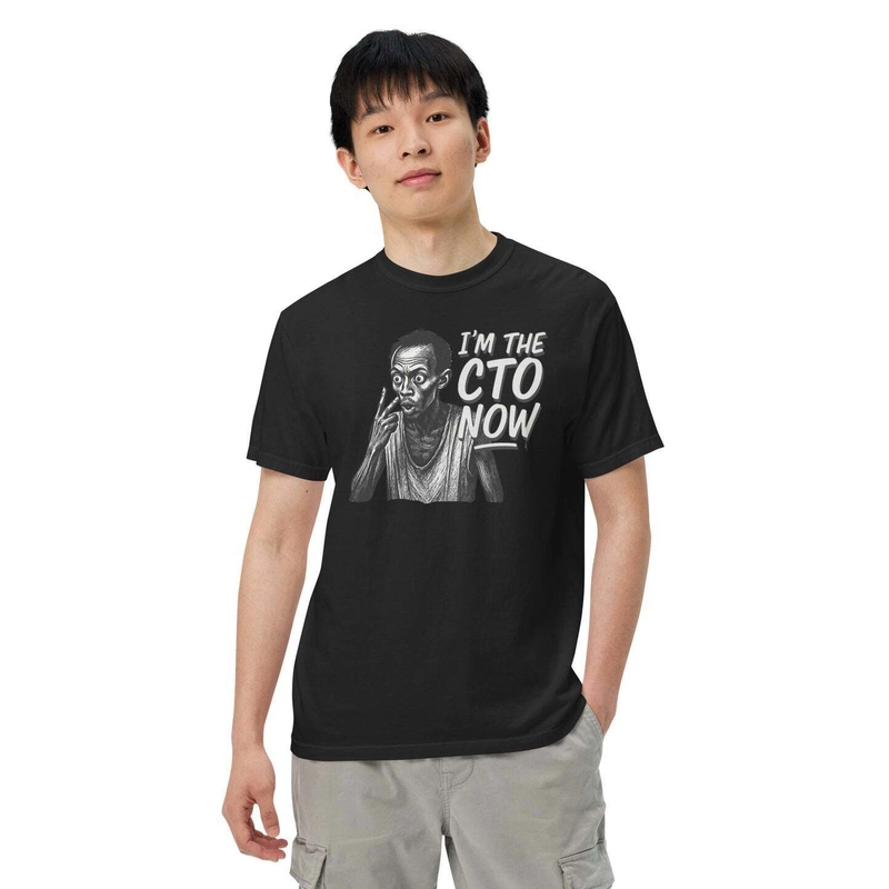 7 Graphic Tees for Developers (2025 edition)